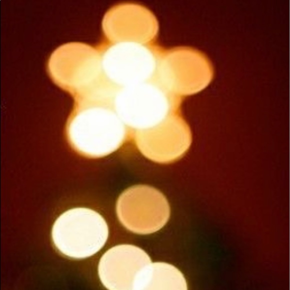 Nell Hill’s O Christmas Tree Hardcover Book - Picture 11 of 16